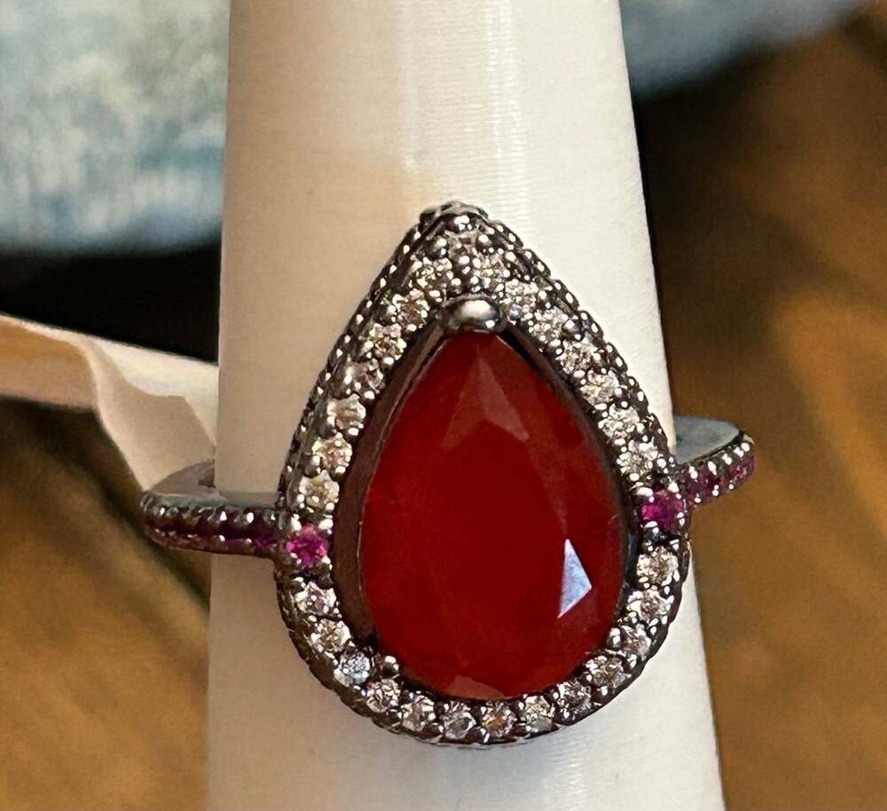 Bomb Party July Birthday 2025 Ring Size 7. The heart's desire. RG68016